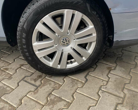 Сірий Фольксваген Пассат, об'ємом двигуна 1.97 л та пробігом 367 тис. км за 8300 $, фото 5 на Automoto.ua