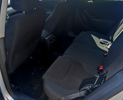 Серый Фольксваген Пассат, объемом двигателя 1.8 л и пробегом 230 тыс. км за 7000 $, фото 2 на Automoto.ua