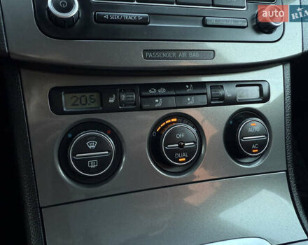 Серый Фольксваген Пассат, объемом двигателя 1.4 л и пробегом 211 тыс. км за 6750 $, фото 60 на Automoto.ua