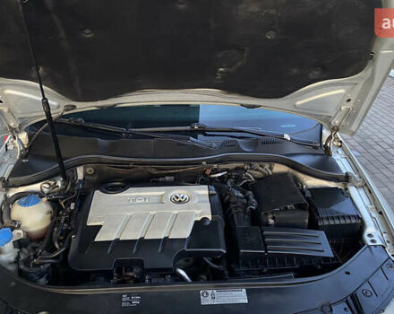 Сірий Фольксваген Пассат, об'ємом двигуна 1.97 л та пробігом 289 тис. км за 7500 $, фото 12 на Automoto.ua