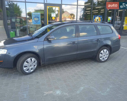 Сірий Фольксваген Пассат, об'ємом двигуна 1.6 л та пробігом 218 тис. км за 5399 $, фото 7 на Automoto.ua