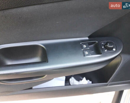 Сірий Фольксваген Пассат, об'ємом двигуна 1.4 л та пробігом 187 тис. км за 6100 $, фото 12 на Automoto.ua