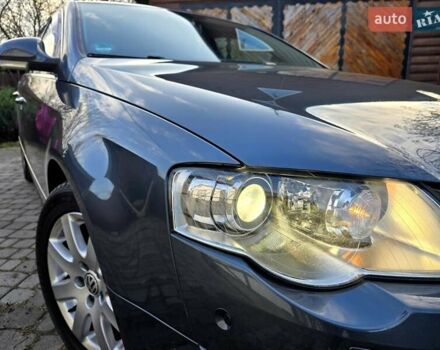 Сірий Фольксваген Пассат, об'ємом двигуна 1.8 л та пробігом 212 тис. км за 7500 $, фото 158 на Automoto.ua