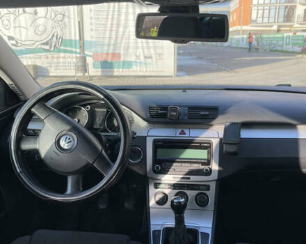 Сірий Фольксваген Пассат, об'ємом двигуна 1.97 л та пробігом 283 тис. км за 7000 $, фото 13 на Automoto.ua