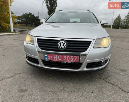 Серый Фольксваген Пассат, объемом двигателя 1.4 л и пробегом 225 тыс. км за 6850 $, фото 2 на Automoto.ua