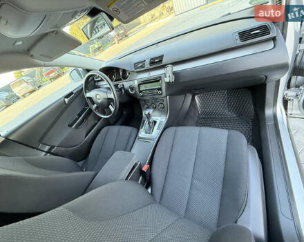 Серый Фольксваген Пассат, объемом двигателя 1.4 л и пробегом 211 тыс. км за 6750 $, фото 2 на Automoto.ua