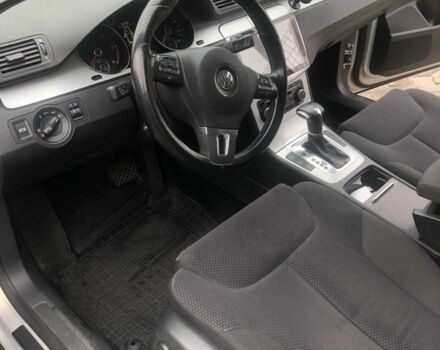 Серый Фольксваген Пассат, объемом двигателя 2 л и пробегом 285 тыс. км за 9000 $, фото 4 на Automoto.ua