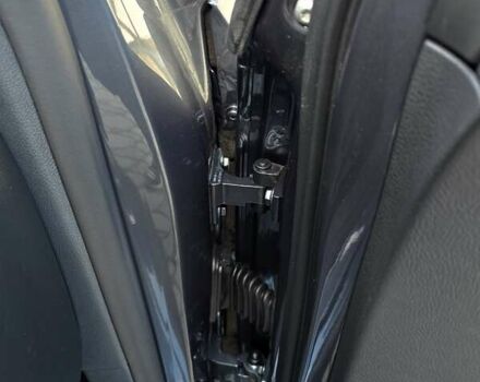 Сірий Фольксваген Пассат, об'ємом двигуна 1.8 л та пробігом 212 тис. км за 7500 $, фото 63 на Automoto.ua