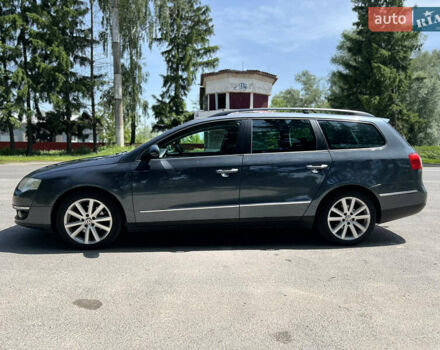 Сірий Фольксваген Пассат, об'ємом двигуна 2 л та пробігом 317 тис. км за 7999 $, фото 1 на Automoto.ua