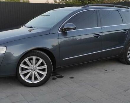 Серый Фольксваген Пассат, объемом двигателя 1.6 л и пробегом 262 тыс. км за 7000 $, фото 9 на Automoto.ua