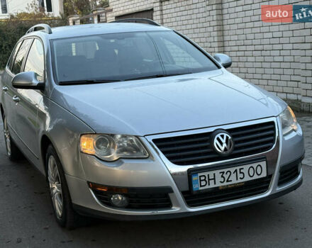 Сірий Фольксваген Пассат, об'ємом двигуна 1.97 л та пробігом 300 тис. км за 5900 $, фото 1 на Automoto.ua