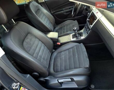 Сірий Фольксваген Пассат, об'ємом двигуна 1.8 л та пробігом 212 тис. км за 7500 $, фото 67 на Automoto.ua