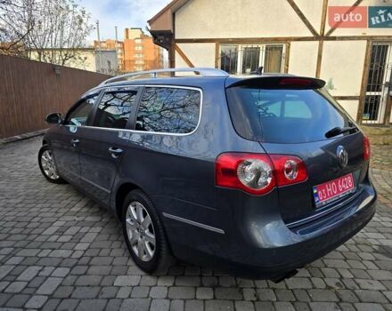 Сірий Фольксваген Пассат, об'ємом двигуна 1.8 л та пробігом 212 тис. км за 7500 $, фото 12 на Automoto.ua