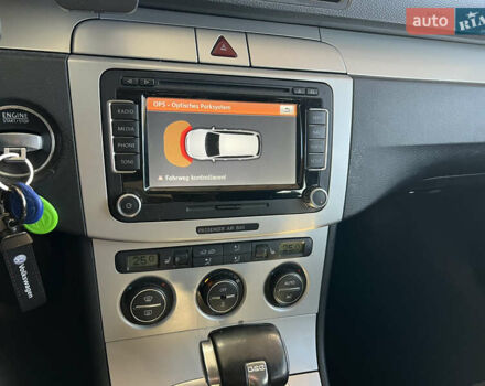 Серый Фольксваген Пассат, объемом двигателя 1.97 л и пробегом 257 тыс. км за 7699 $, фото 21 на Automoto.ua