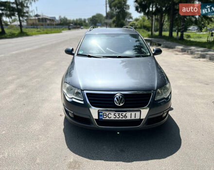 Сірий Фольксваген Пассат, об'ємом двигуна 2 л та пробігом 317 тис. км за 7999 $, фото 14 на Automoto.ua
