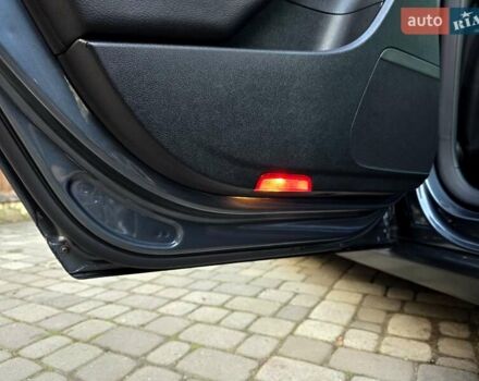 Сірий Фольксваген Пассат, об'ємом двигуна 1.8 л та пробігом 212 тис. км за 7500 $, фото 135 на Automoto.ua