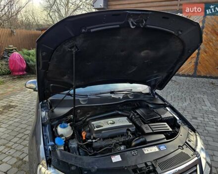 Сірий Фольксваген Пассат, об'ємом двигуна 1.8 л та пробігом 212 тис. км за 7500 $, фото 162 на Automoto.ua