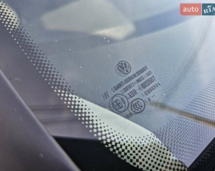 Серый Фольксваген Пассат, объемом двигателя 1.8 л и пробегом 243 тыс. км за 7799 $, фото 12 на Automoto.ua