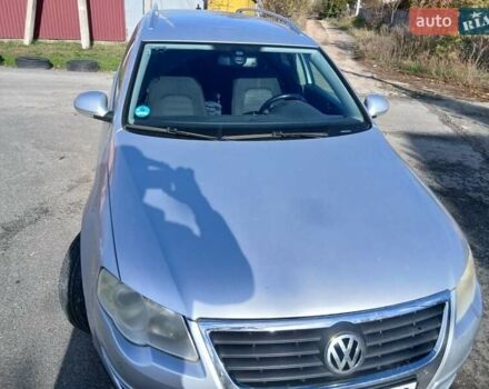 Фольксваген Пассат 2009 в Броварах на Automoto.ua Серый Фольксваген Пассат, объемом двигателя 2 л и пробегом 329 тыс. км за 7000 $, фото 5 на Automoto.ua