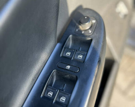 Серый Фольксваген Пассат, объемом двигателя 1.39 л и пробегом 251 тыс. км за 5800 $, фото 22 на Automoto.ua