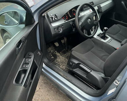 Серый Фольксваген Пассат, объемом двигателя 1.39 л и пробегом 252 тыс. км за 7000 $, фото 9 на Automoto.ua