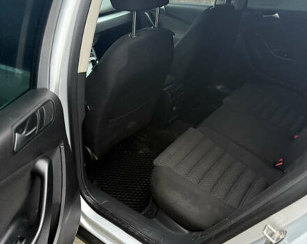 Серый Фольксваген Пассат, объемом двигателя 1.39 л и пробегом 318 тыс. км за 4400 $, фото 6 на Automoto.ua