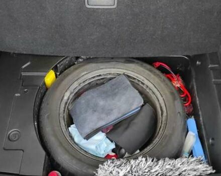 Серый Фольксваген Пассат, объемом двигателя 1.6 л и пробегом 262 тыс. км за 7000 $, фото 68 на Automoto.ua