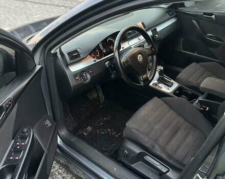 Серый Фольксваген Пассат, объемом двигателя 1.97 л и пробегом 258 тыс. км за 6500 $, фото 5 на Automoto.ua