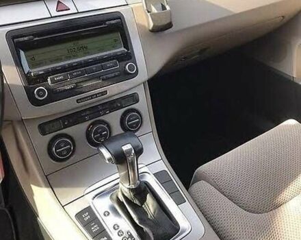 Серый Фольксваген Пассат, объемом двигателя 1.39 л и пробегом 225 тыс. км за 7100 $, фото 13 на Automoto.ua