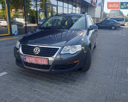 Сірий Фольксваген Пассат, об'ємом двигуна 1.6 л та пробігом 218 тис. км за 5399 $, фото 2 на Automoto.ua