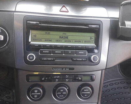 Сірий Фольксваген Пассат, об'ємом двигуна 1.4 л та пробігом 187 тис. км за 6100 $, фото 21 на Automoto.ua