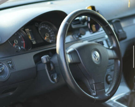 Сірий Фольксваген Пассат, об'ємом двигуна 1.4 л та пробігом 211 тис. км за 6250 $, фото 5 на Automoto.ua