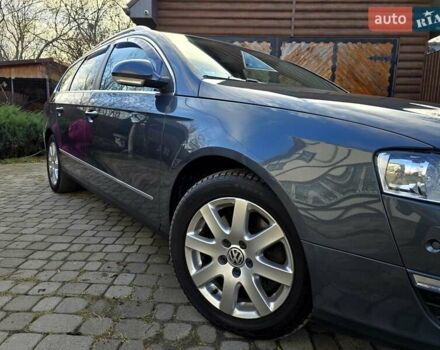 Сірий Фольксваген Пассат, об'ємом двигуна 1.8 л та пробігом 212 тис. км за 7500 $, фото 4 на Automoto.ua