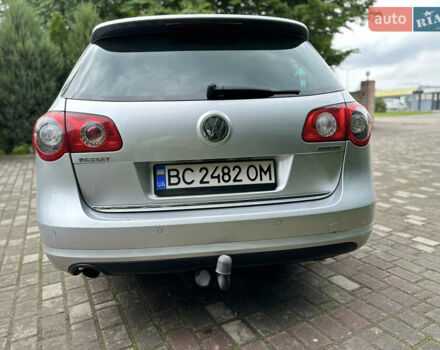 Серый Фольксваген Пассат, объемом двигателя 1.6 л и пробегом 290 тыс. км за 7500 $, фото 8 на Automoto.ua