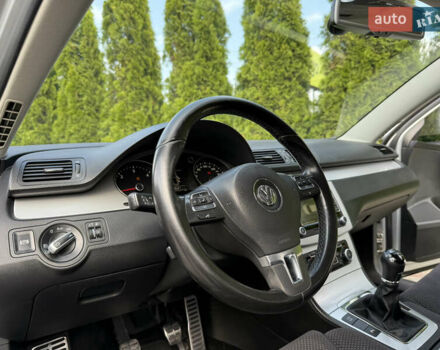 Серый Фольксваген Пассат, объемом двигателя 1.97 л и пробегом 350 тыс. км за 6999 $, фото 23 на Automoto.ua