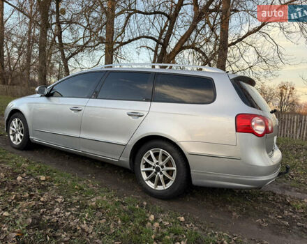Серый Фольксваген Пассат, объемом двигателя 1.6 л и пробегом 250 тыс. км за 5800 $, фото 3 на Automoto.ua