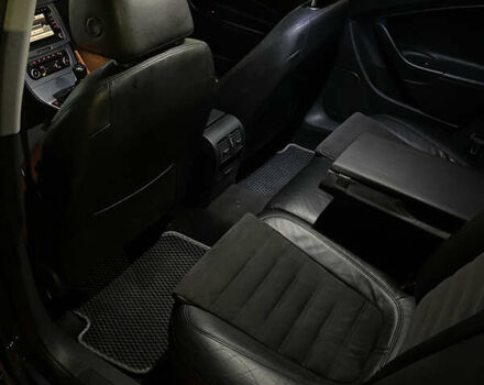 Серый Фольксваген Пассат, объемом двигателя 2 л и пробегом 302 тыс. км за 7300 $, фото 61 на Automoto.ua