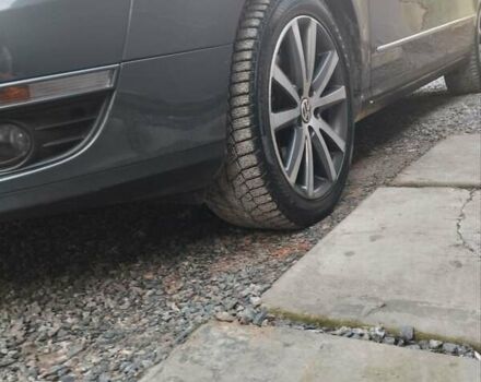 Сірий Фольксваген Пассат, об'ємом двигуна 1.4 л та пробігом 295 тис. км за 7200 $, фото 4 на Automoto.ua