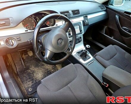 Серый Фольксваген Пассат, объемом двигателя 1.4 л и пробегом 232 тыс. км за 6850 $, фото 4 на Automoto.ua