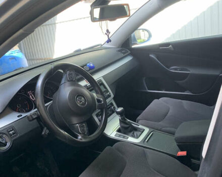 Серый Фольксваген Пассат, объемом двигателя 2 л и пробегом 277 тыс. км за 7499 $, фото 9 на Automoto.ua