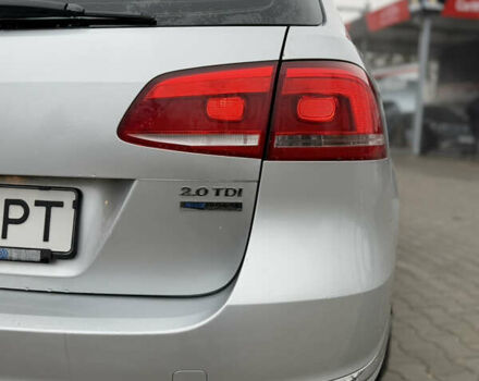 Серый Фольксваген Пассат, объемом двигателя 1.97 л и пробегом 239 тыс. км за 8499 $, фото 4 на Automoto.ua