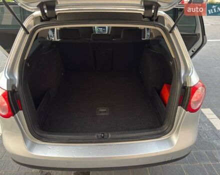 Сірий Фольксваген Пассат, об'ємом двигуна 1.6 л та пробігом 281 тис. км за 8350 $, фото 9 на Automoto.ua