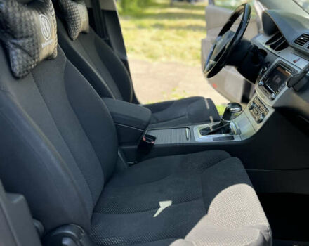 Серый Фольксваген Пассат, объемом двигателя 1.97 л и пробегом 325 тыс. км за 7699 $, фото 38 на Automoto.ua