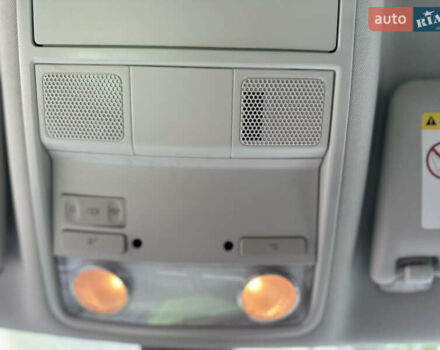 Серый Фольксваген Пассат, объемом двигателя 1.6 л и пробегом 290 тыс. км за 7500 $, фото 19 на Automoto.ua