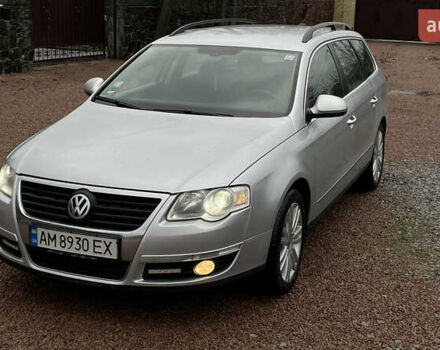 Серый Фольксваген Пассат, объемом двигателя 1.6 л и пробегом 245 тыс. км за 6500 $, фото 2 на Automoto.ua