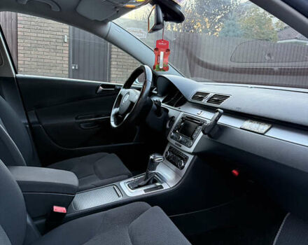 Фольксваген Пассат 2010 в Виннице на Automoto.ua Серый Фольксваген Пассат, объемом двигателя 1.97 л и пробегом 260 тыс. км за 6899 $, фото 18 на Automoto.ua