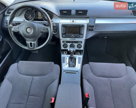 Сірий Фольксваген Пассат, об'ємом двигуна 1.4 л та пробігом 211 тис. км за 7850 $, фото 21 на Automoto.ua