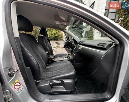 Фольксваген Пассат 2010 в Киеве на Automoto.ua Серый Фольксваген Пассат, объемом двигателя 2 л и пробегом 249 тыс. км за 6999 $, фото 25 на Automoto.ua