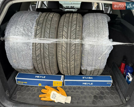 Серый Фольксваген Пассат, объемом двигателя 1.6 л и пробегом 250 тыс. км за 5800 $, фото 6 на Automoto.ua