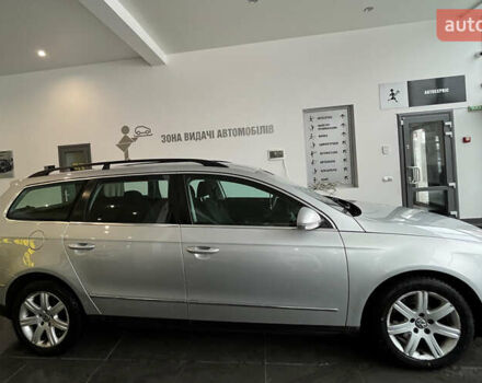 Серый Фольксваген Пассат, объемом двигателя 1.6 л и пробегом 286 тыс. км за 7000 $, фото 7 на Automoto.ua